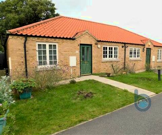 2 Bedroom Bungalow To Rent In Muntjac Close, Peterborough, Cambridgeshire, PE3