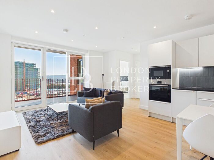 2 Bedroom Flat To Rent In Gilham House, Lombard Square, SE28