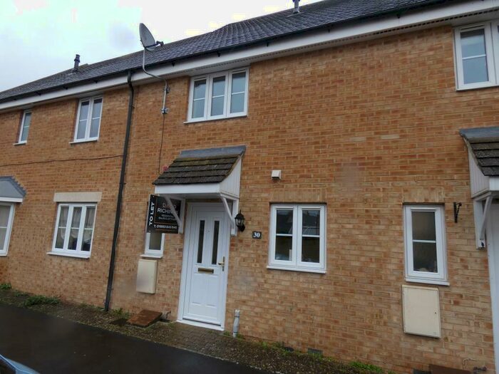 2 Bedroom Terraced House To Rent In The Oaks, Carterton, Oxon, OX18