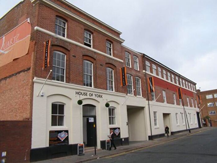 2 Bedroom Apartment To Rent In House Of York, B3