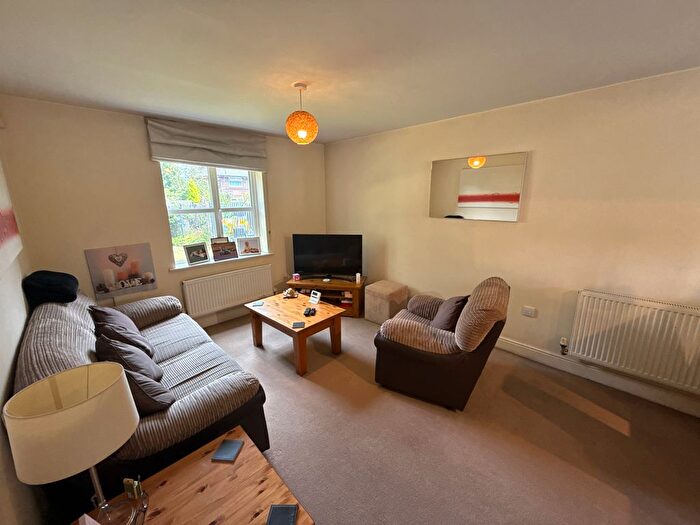 2 Bedroom Flat For Sale In Alders Road, Manchester, M22