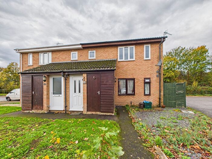 1 Bedroom Studio To Rent In Alders Green, Longlevens, Gloucester, GL2