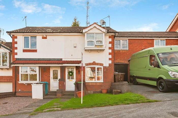 2 Bedroom Terraced House For Sale In Hazelbank Avenue, Nottingham, NG3