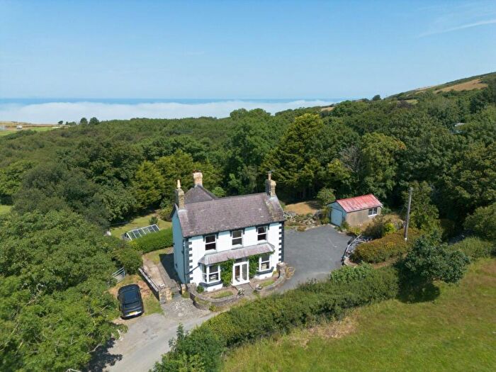 4 Bedroom Detached House For Sale In Llangrannog, Ceredigion, SA44