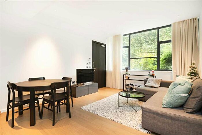2 Bedroom Flat For Sale In Long Street, Shoreditch, E2