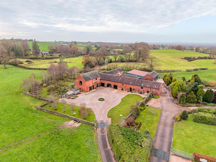 4 Bedroom Barn Conversion For Sale In Crofters Barn, Nantwich Road, Woore, Crewe, CW3