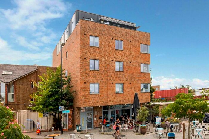 3 Bedroom Flat To Rent In Tara Terrace, St. Asaph Road, London, SE4