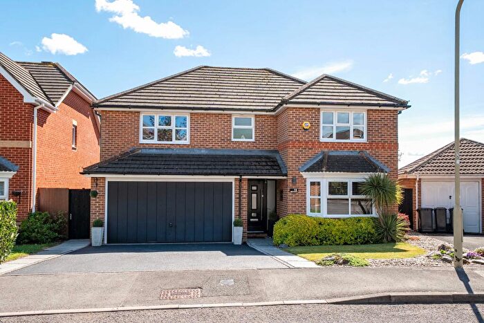 4 Bedroom Detached House For Sale In Jutland Crescent, Andover, SP10