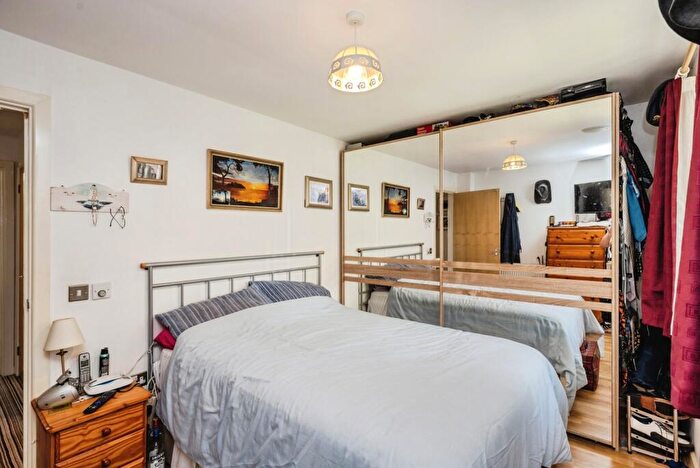 3 Bedroom End Of Terrace House For Sale In Kilvey Terrace, St. Thomas, Swansea, SA1