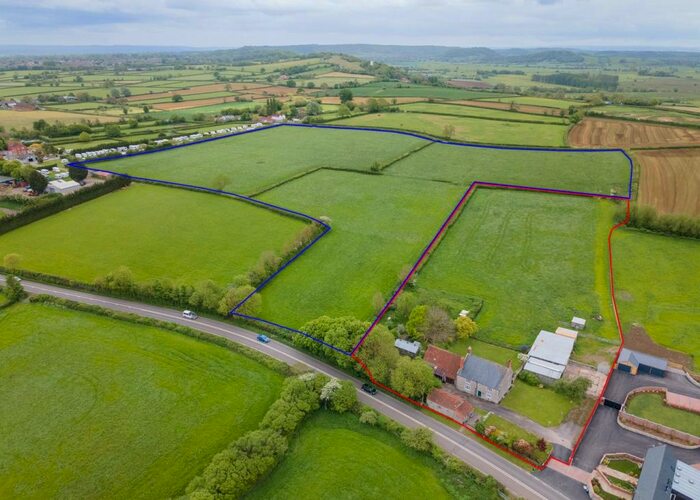 4 Bedroom Farm House For Sale In Lynch, Walton, BA16