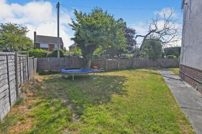 3 Bedroom Property To Rent In East Elloe Avenue, Holbeach, Spalding, PE12