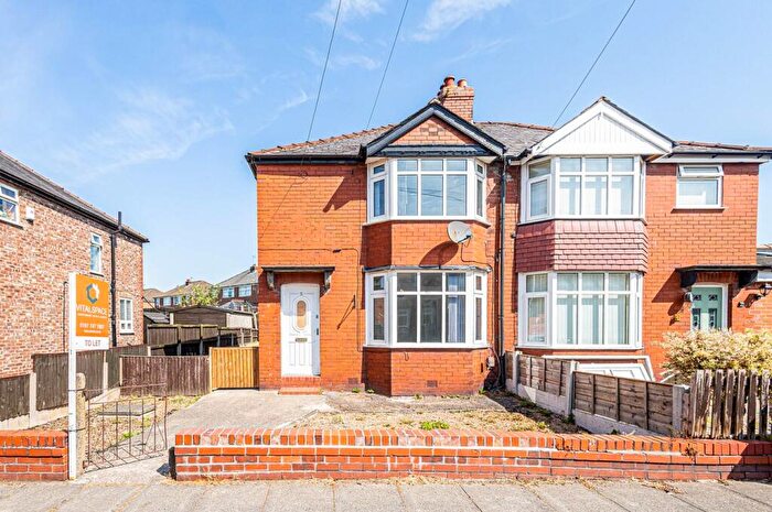 2 Bedroom Semi-Detached House To Rent In Fairfield Road, Cadishead, Manchester, M44