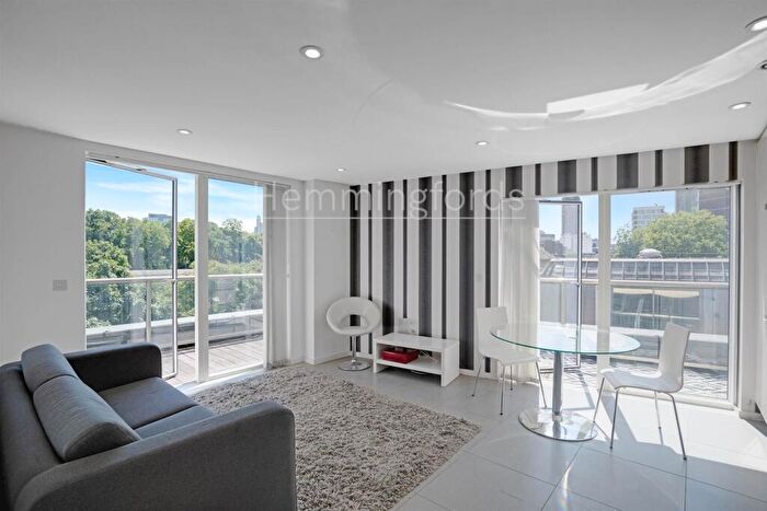 1 Bedroom Apartment To Rent In Dance Square, Clerkenwell, EC1V