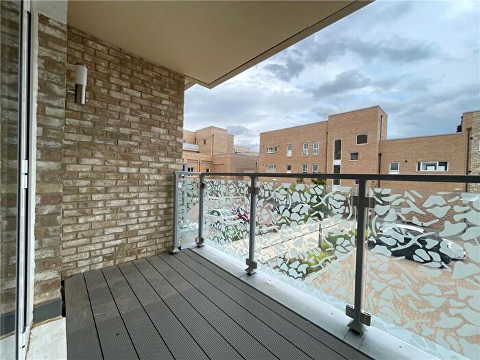 3 Bedroom Apartment For Sale In Galton Road, Cambridge, CB3