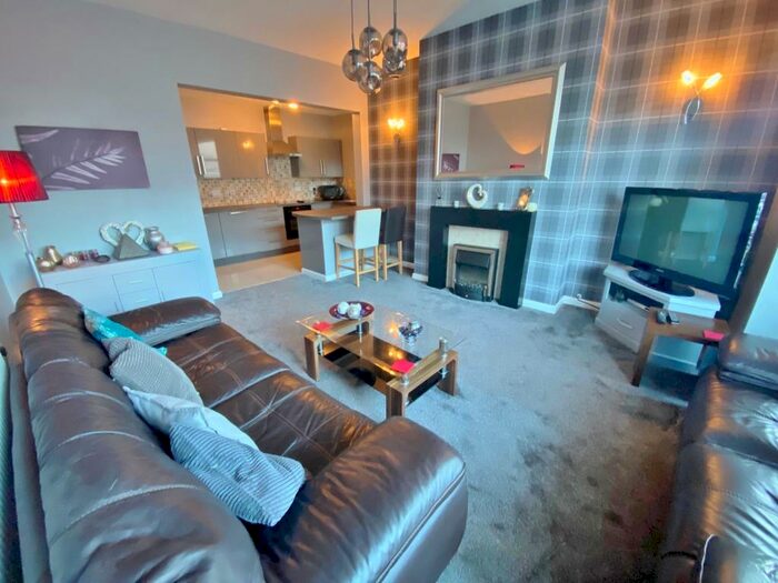 3 Bedroom Flat To Rent In Victoria Road, Lytham St. Annes, FY8