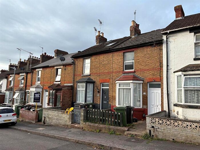 2 Bedroom Terraced House To Rent In Charlton Street, Maidstone, ME16