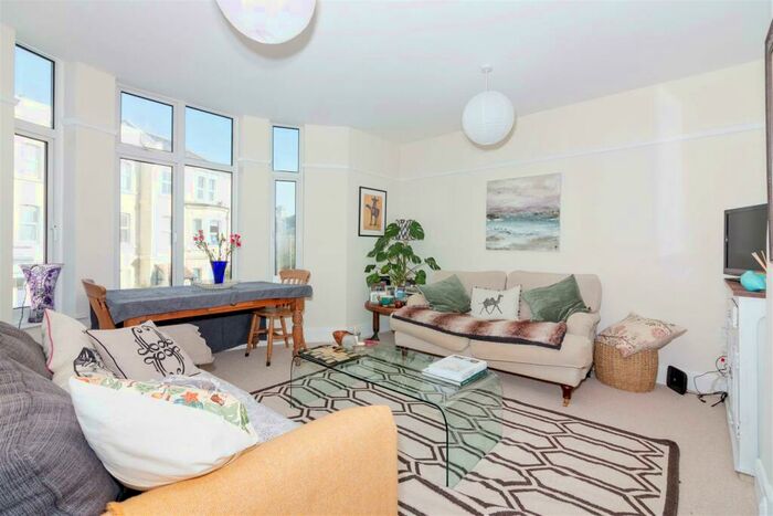 2 Bedroom Apartment To Rent In Rowlands Court, Rowlands Road, Worthing, BN11