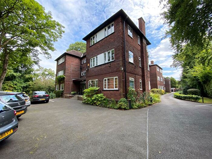 2 Bedroom Apartment To Rent In Didsbury, Wilmslow Road, Manchester, M20