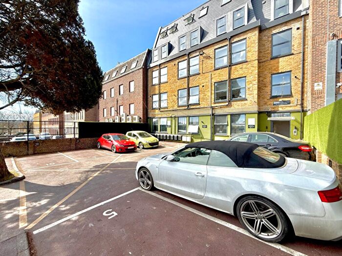 2 Bedroom Apartment To Rent In Albion Place, Maidstone, ME14