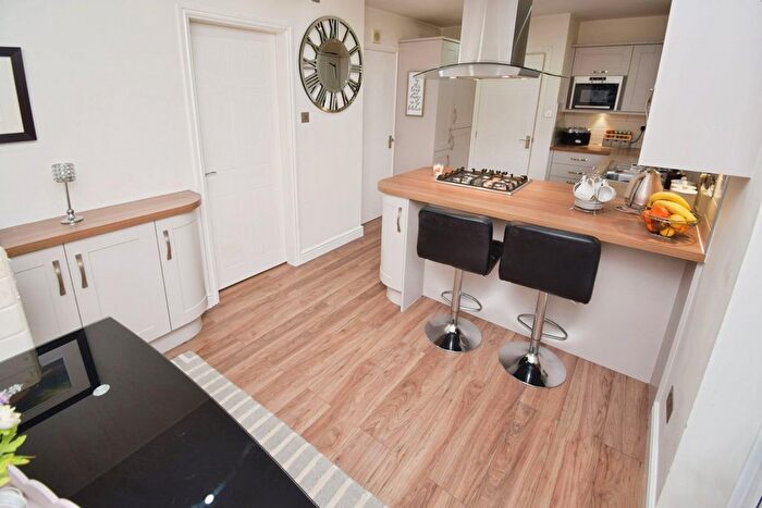 4 Bedroom Detached House For Sale In Upperfield Way, Morrisons Estate, Binley, Coventry, CV3