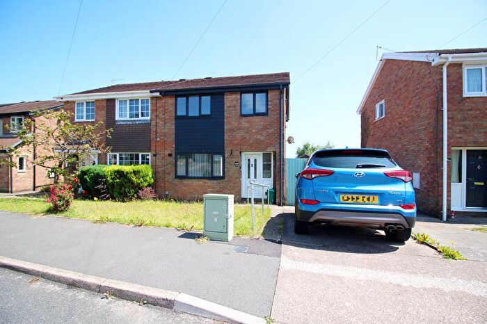 3 Bedroom Semi-Detached House For Sale In Swn Y Nant, Church Village, Pontypridd, CF38