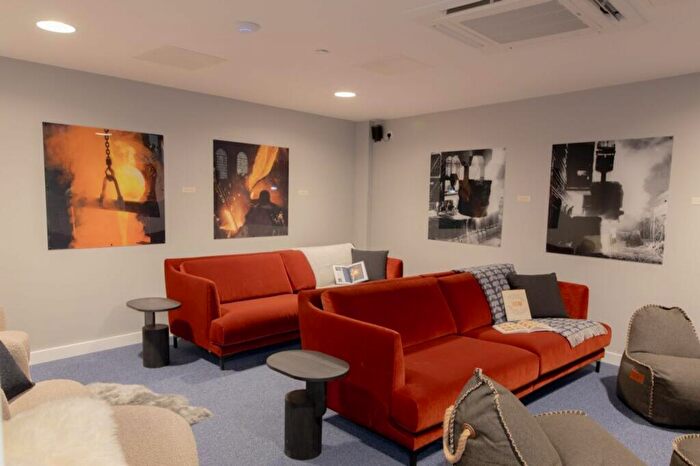 2 Bedroom Apartment To Rent In The Ironworks, Sheffield, S3