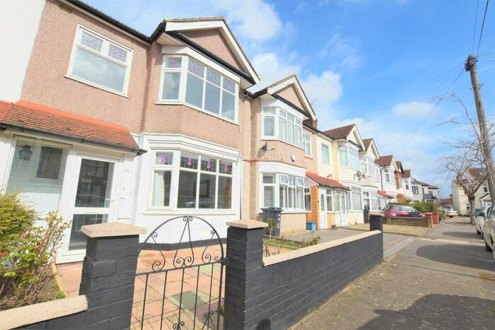 3 Bedroom Terraced House To Rent In Downshall Avenue, Seven Kings, Ilford, IG3