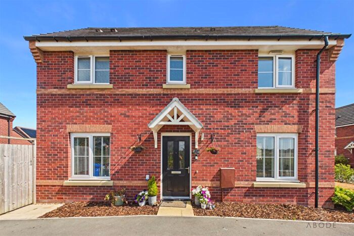 3 Bedroom House For Sale In Abbot Road, Tatenhill, DE13