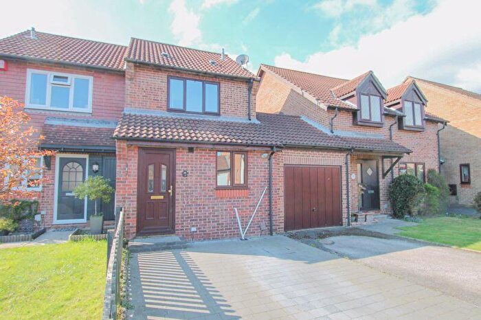 2 Bedroom Terraced House To Rent In Willow Herb Close, Locks Heath, SO31