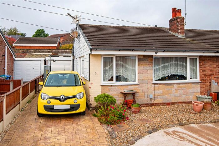 2 Bedroom Semi-detached Bungalow For Sale In Montcliffe Road, Chorley, PR6