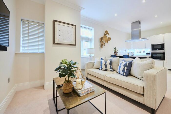 1 Bedroom Flat To Rent In Palace Wharf, Hammersmith, London, W6