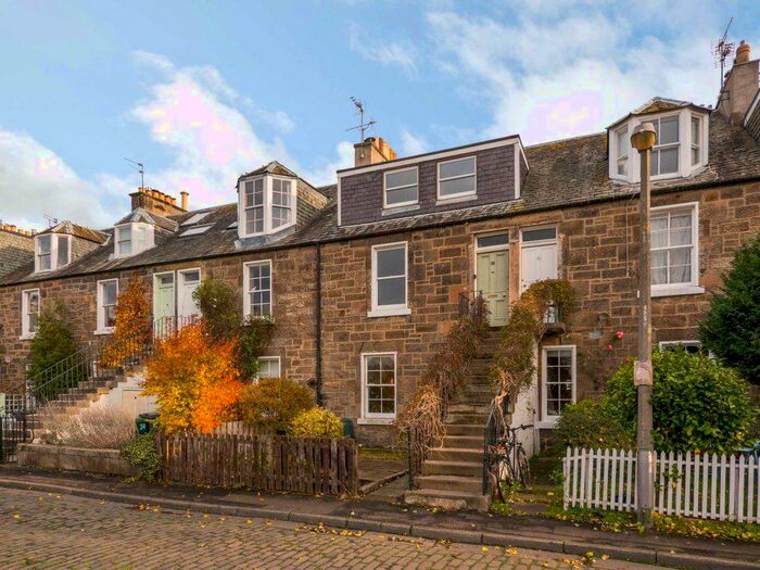 2 Bedroom House To Rent In Reid Terrace, Stockbridge, EH3