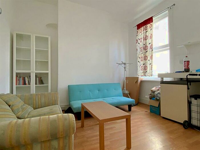 5 Bedroom Flat To Rent In Preston Road, BN1