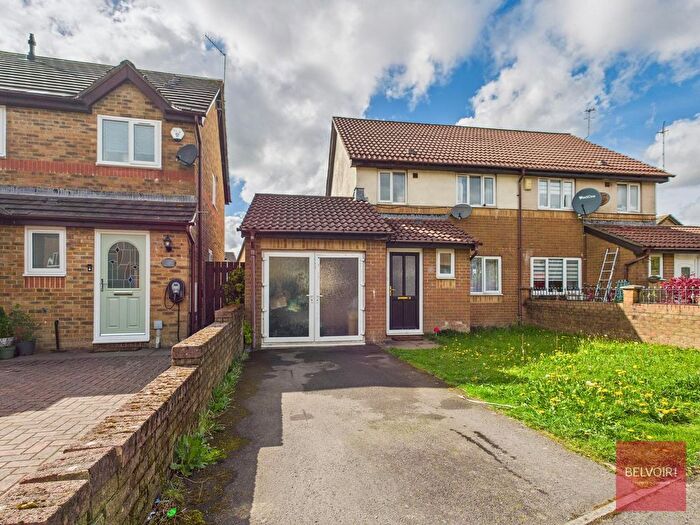 3 Bedroom Semi-Detached House For Sale In Broad Haven Close, Penlan, Swansea, SA5