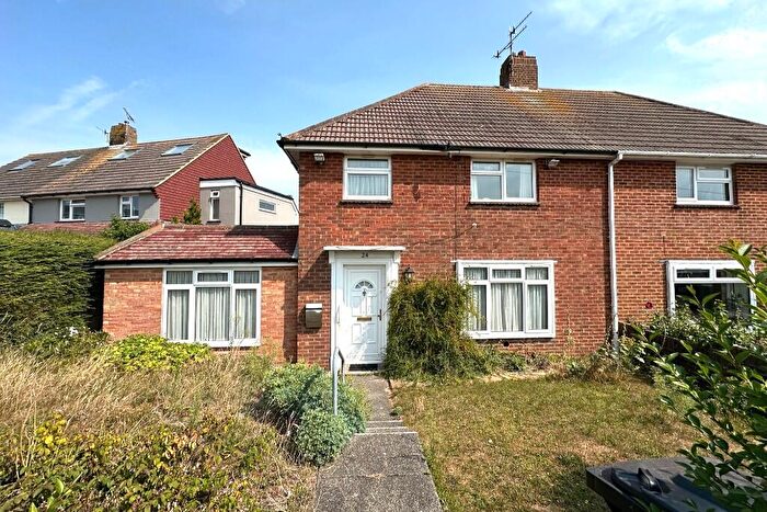 4 Bedroom Semi-Detached House For Sale In Roundway, BN1