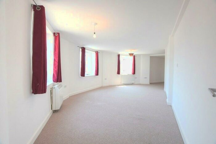 Studio To Rent In Atlanta House, South Street, RM1