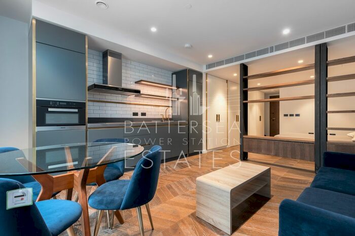 Studio To Rent In L-, Battersea Power Station, Circus Road West, SW11