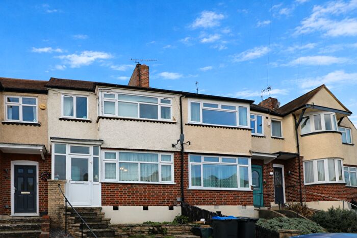 3 Bedroom Terraced House To Rent In Rougemont Avenue, Morden, SM4