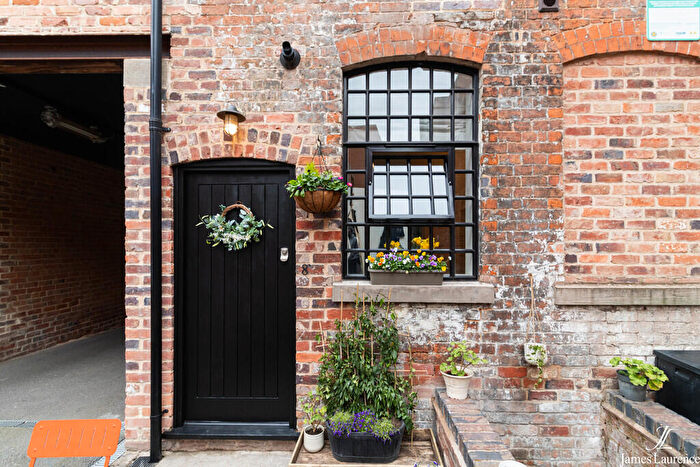 2 Bedroom Apartment For Sale In Comet Works, Princip Street, Birmingham City Centre, B4