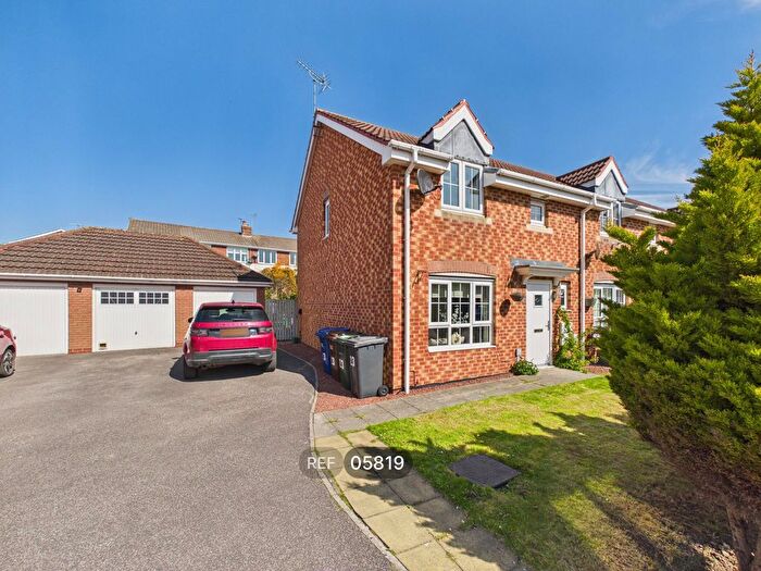 3 Bedroom Detached House To Rent In The Haywain, Leeds, LS25