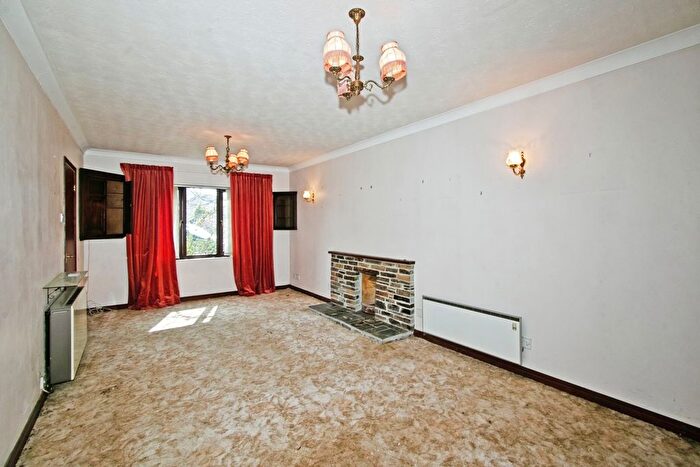 4 Bedroom Detached House For Sale In Tremayne Close, Devoran, Truro, Cornwall, TR3