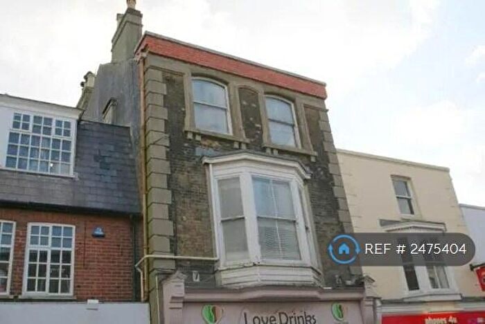 3 Bedroom Flat To Rent In High Street, Deal, CT14