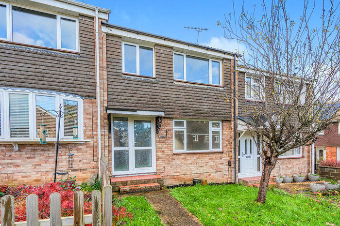 3 Bedroom Terraced House To Rent In Coulsdon Road, Hedge End, Southampton, Hampshire, SO30