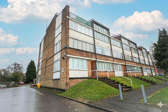 1 Bedroom Flat To Rent In Swanston Grange, Dunstable Road, Luton, Bedfordshire, LU4