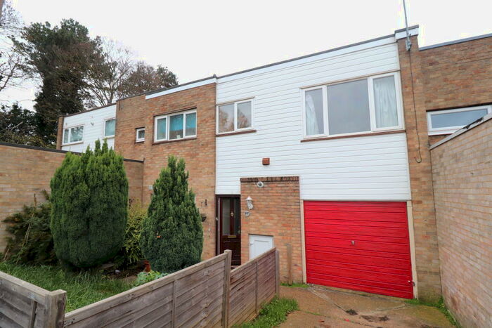 3 Bedroom House To Rent In Brentwood, CM14