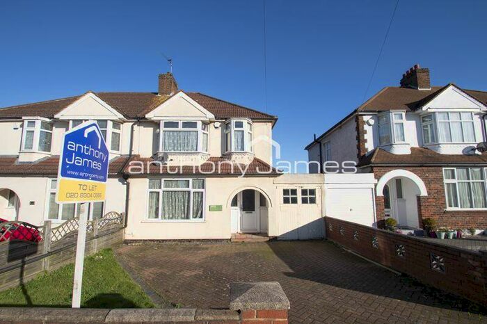 3 Bedroom Semi-Detached House To Rent In Westwood Lane, Welling, DA16