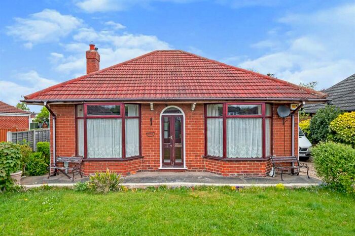 2 Bedroom Detached Bungalow For Sale In Ferry Lane, Woodmansey, Beverley, HU17
