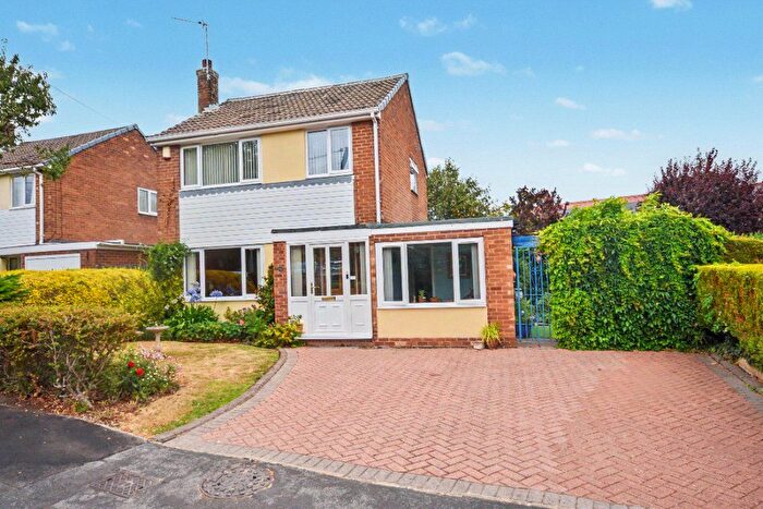 3 Bedroom Detached House For Sale In Magna Grove, Wakefield, West Yorkshire, WF2