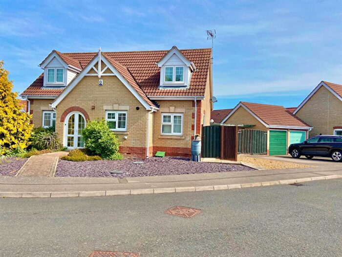 3 Bedroom Detached House For Sale In Cowslip Place, March, PE15