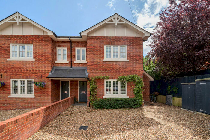 5 Bedroom Semi-Detached House To Rent In St. Marks Road, Henley-on-Thames, Oxfordshire, RG9